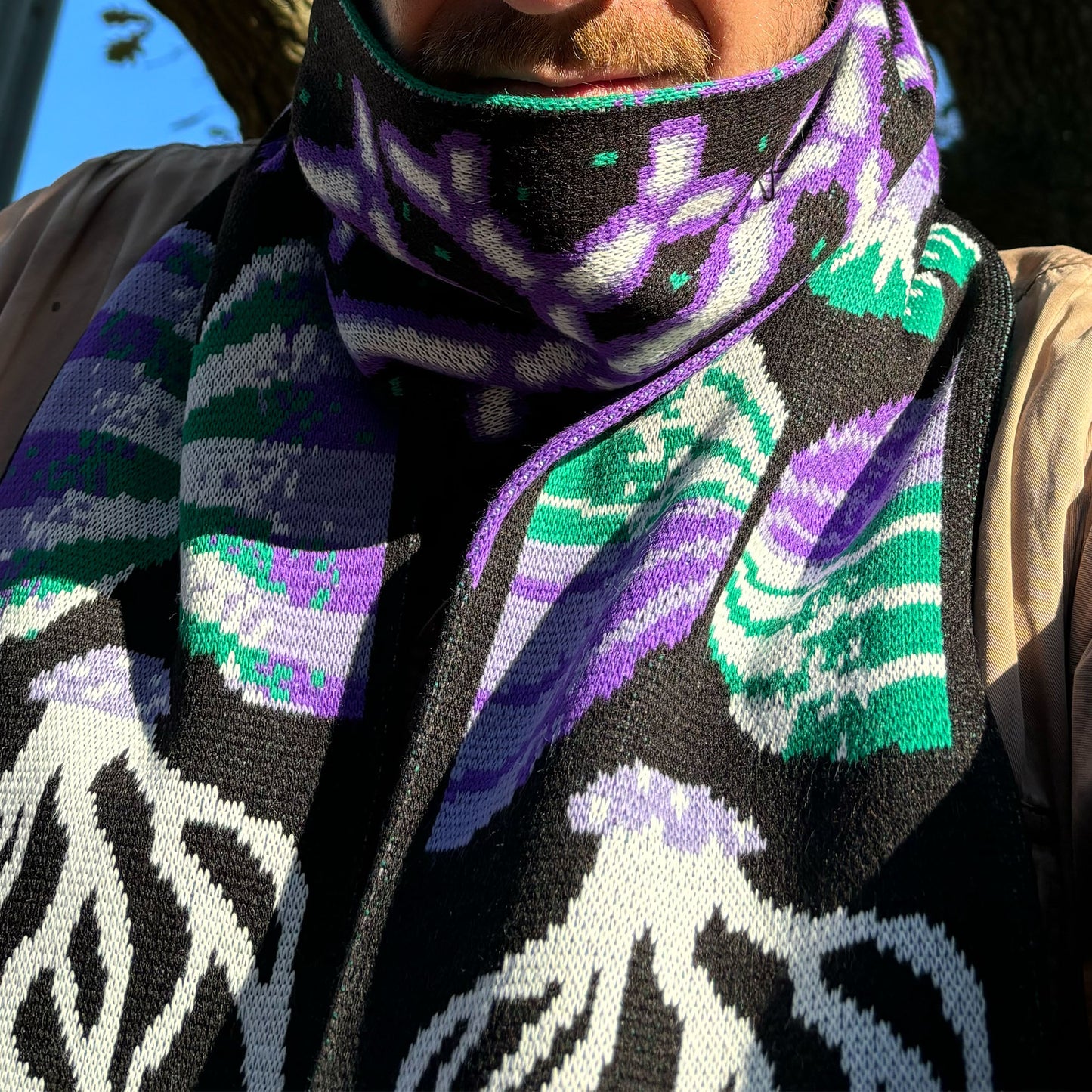 WE ARE THE CHAMPIGNONS MY FRIEND - scarf - sjaal